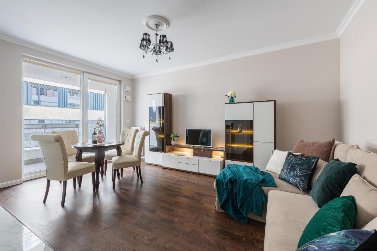 Kolska Serviced Apartments Warsaw Luaran gambar